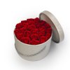 červené mýdlové růže - 23ks, stříbrný flower box