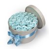 Pastelově modré mýdlové růže v květinovém stříbrném boxu - 29 růží