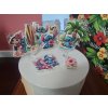 Jedlá dekorace Lilo & Stitch – tropický dortový set s postavičkami a květy – Lilo & Stitch Cake Toppers