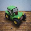 Cukrová figurka Zelený traktor (5 cm) – Jedlá dekorace na dort
