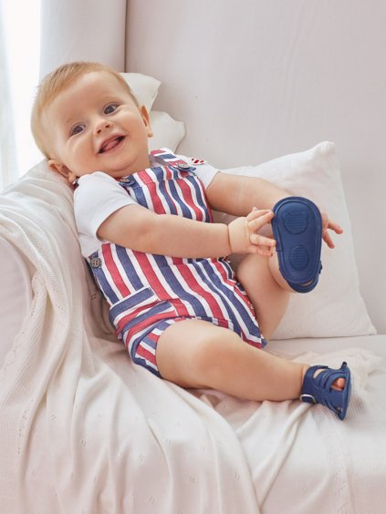 Chlapecký set kraťasů s laclem a tričkem Mayoral (Velikost 55)