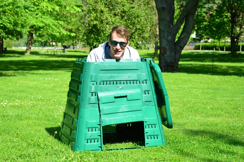 Kompostovanie trávy a lístia: S nami to zvládne každý!