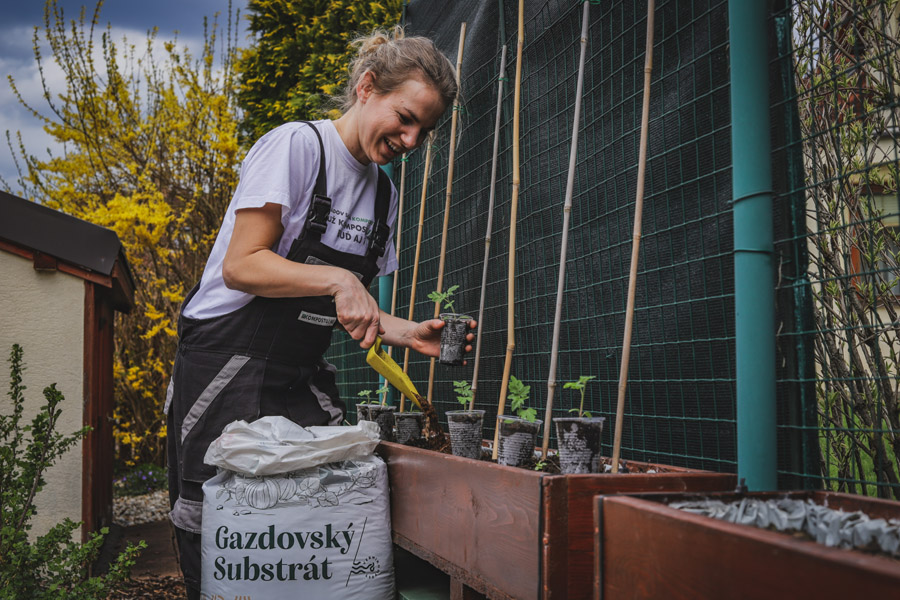 Gazdovský substrát - VermiVital - substrát na pestovanie zeleniny aj do celej záhrady