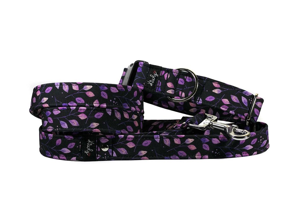 Obojek HAPPYZOO BY KIWLY softshell Fialové lístečky 3x32-48cm