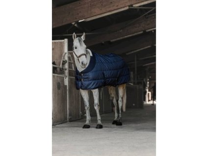 Stájová deka EQUITHEME Confortech 200g tmavě modrá 155cm
