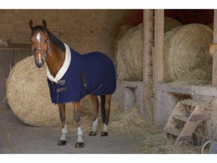 Odpocovací deka EQUITHEME Teddy navy blue/ecru 155cm