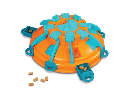 Hračka NINA OTTOSSON - pamlskový hlavolam Tower Of Treats 36x36cm