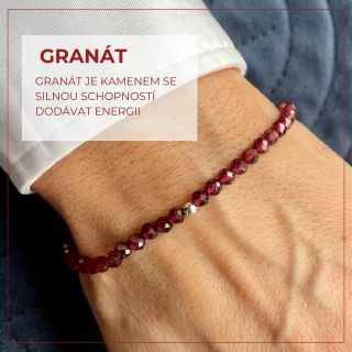 Granát je kamenem se silnou schopností dodávat energii. Pročišťuje čakry a přispívá k nabírání nových sil a jejich obnově....