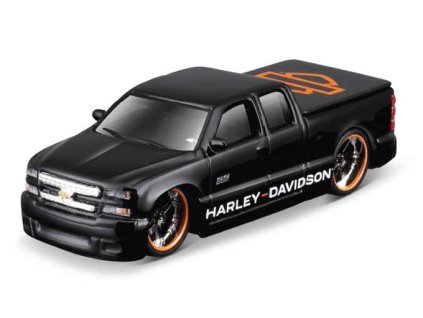 Model H-D Chevrolet Silverado SS 2004