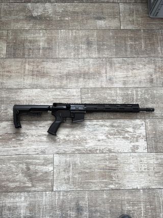 Co říkáte Messerschmitt od @schmeisser_germany, s hlavní Lothar Walther 16,5”, 10,5”, 14,5” s mlokovým předpažbím,...