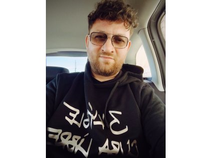 ČERNÁ MIKINA S KAPUCÍ KOLEKCE ORION|PSH