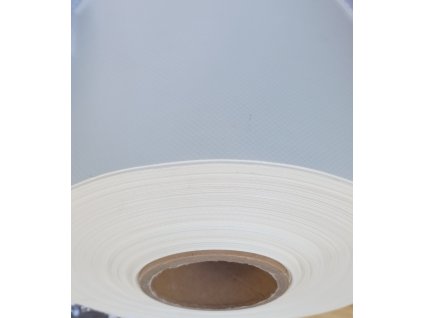PVC plachtovina světle krémová 650g/m², šíře 2,50 m, návin 65 m, (162,5 m²)