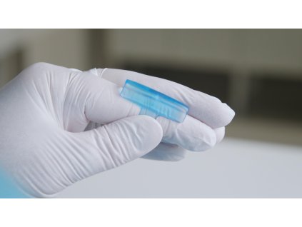 LM Fingo on finger scaled