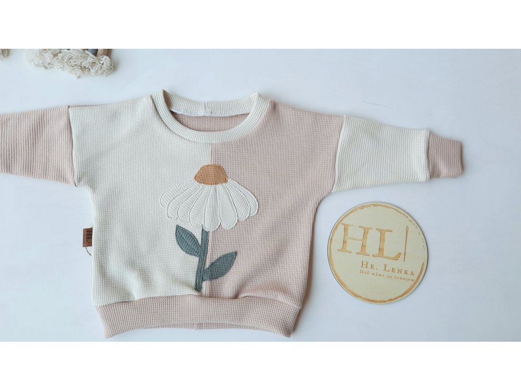 Mikina s aplikací vel. 80 KOPRETINA