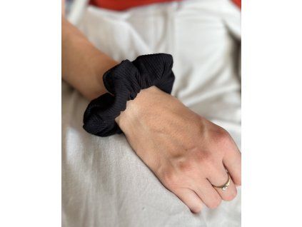 Scrunchie gumička ČERNÁ