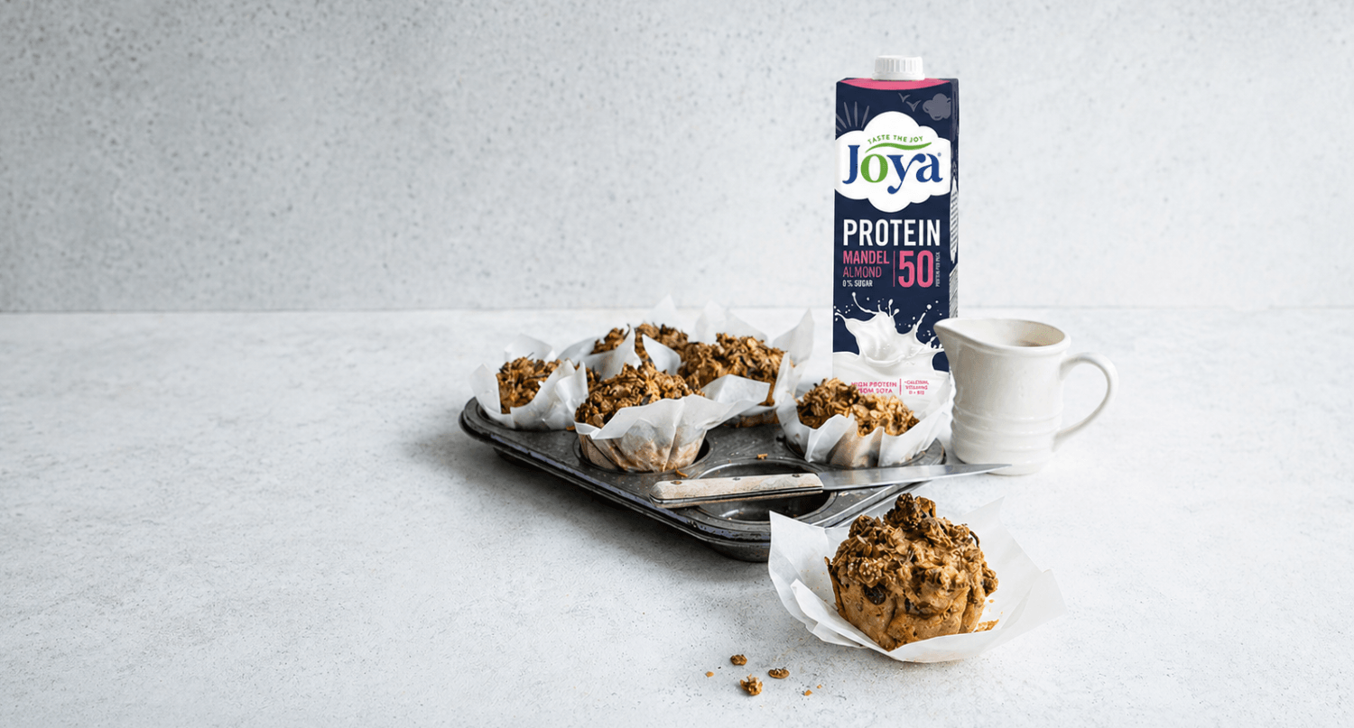 Recept: Proteinové muffiny z mandlového nápoje s granolou