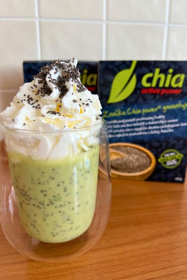 Avokádový chia puding