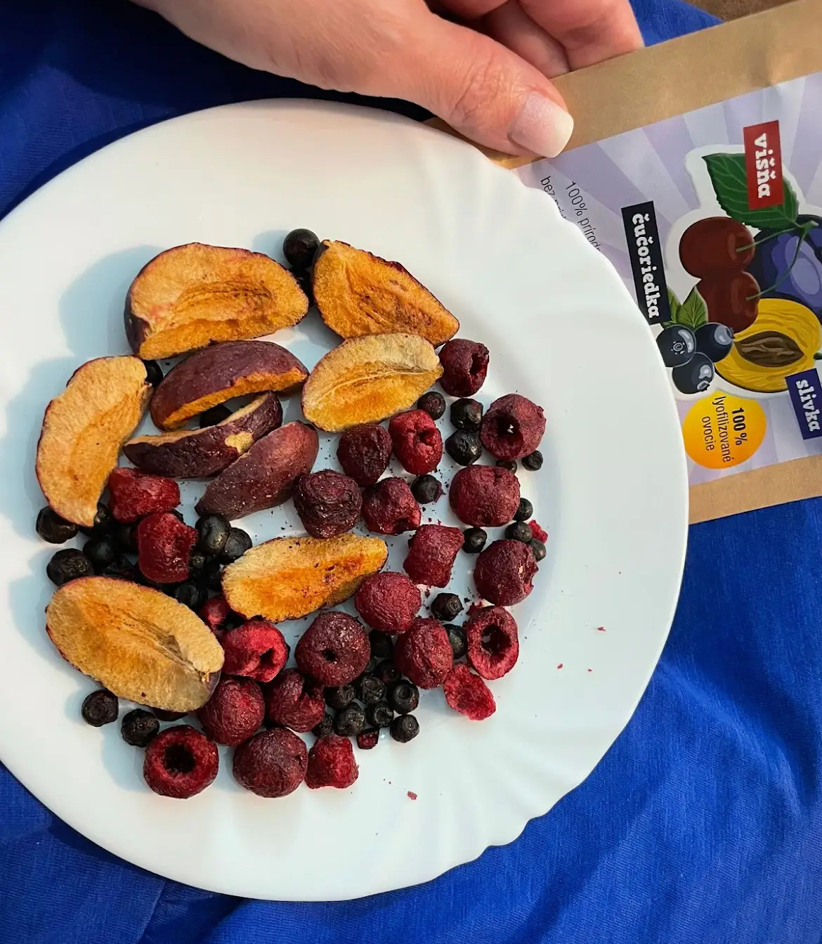 Slivka vs. Čučoriedka