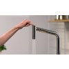 Hansgrohe Metris New, páková kuchyňská baterie 320 s vytahovací sprškou, chromová, 14820000