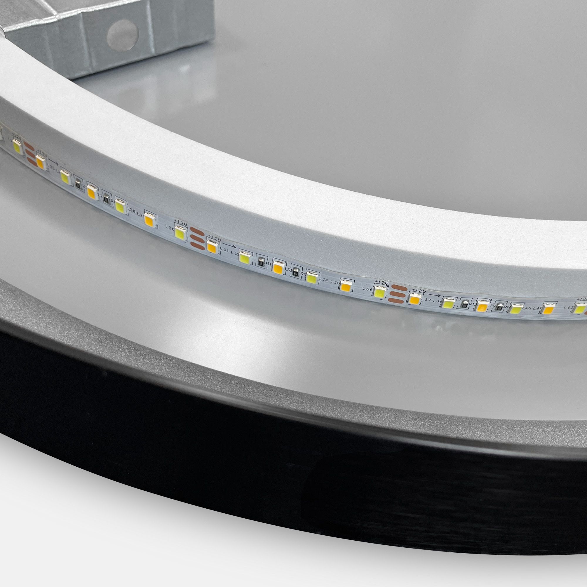 Rea, LED zrkadlo 70cm s čiernym rámom MMJ P11396, HOM-05513