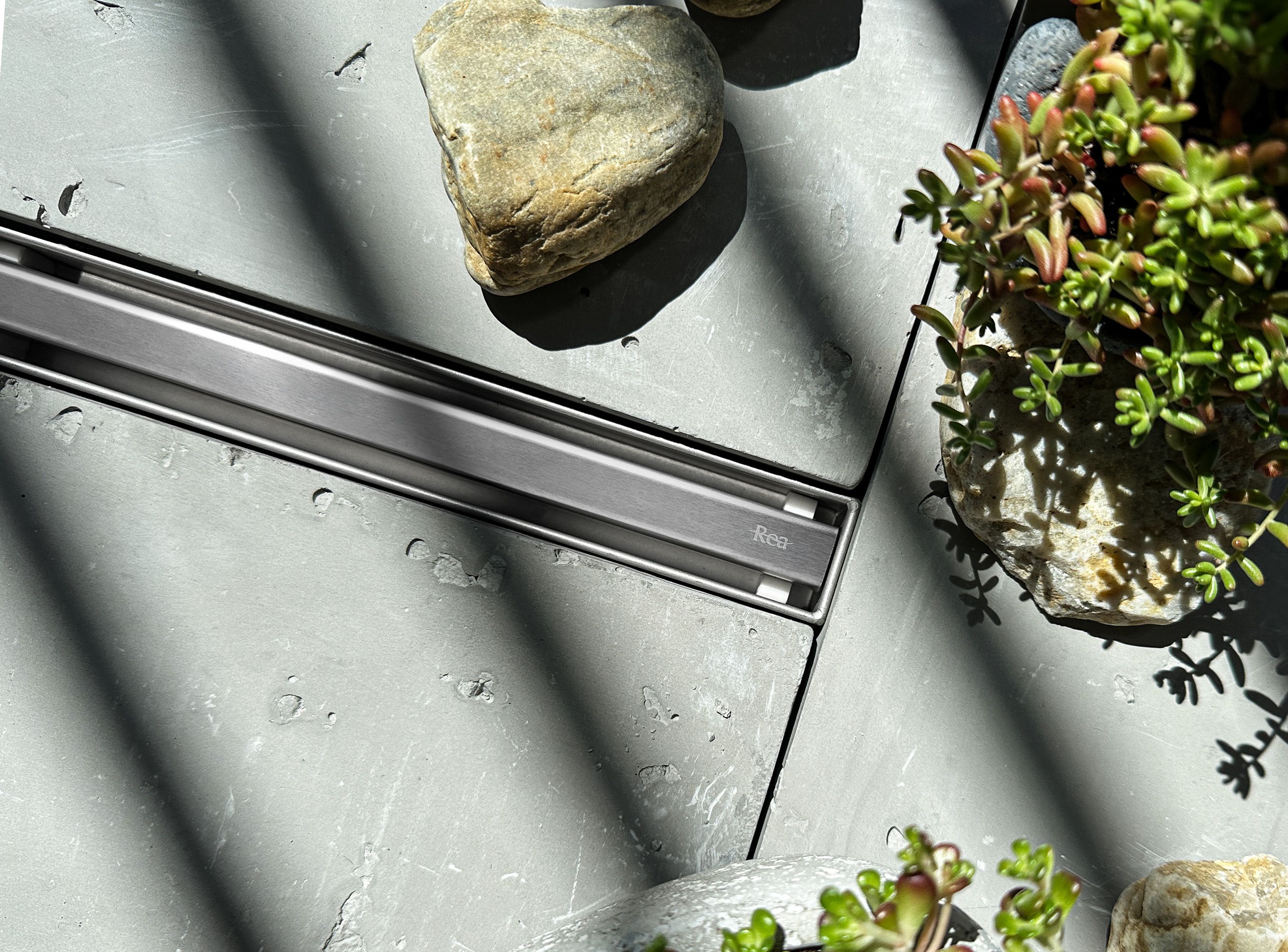 Rea Neox Slim Pro, odtokový sprchový žľab 60 cm, brúsená oceľ, REA-G5801