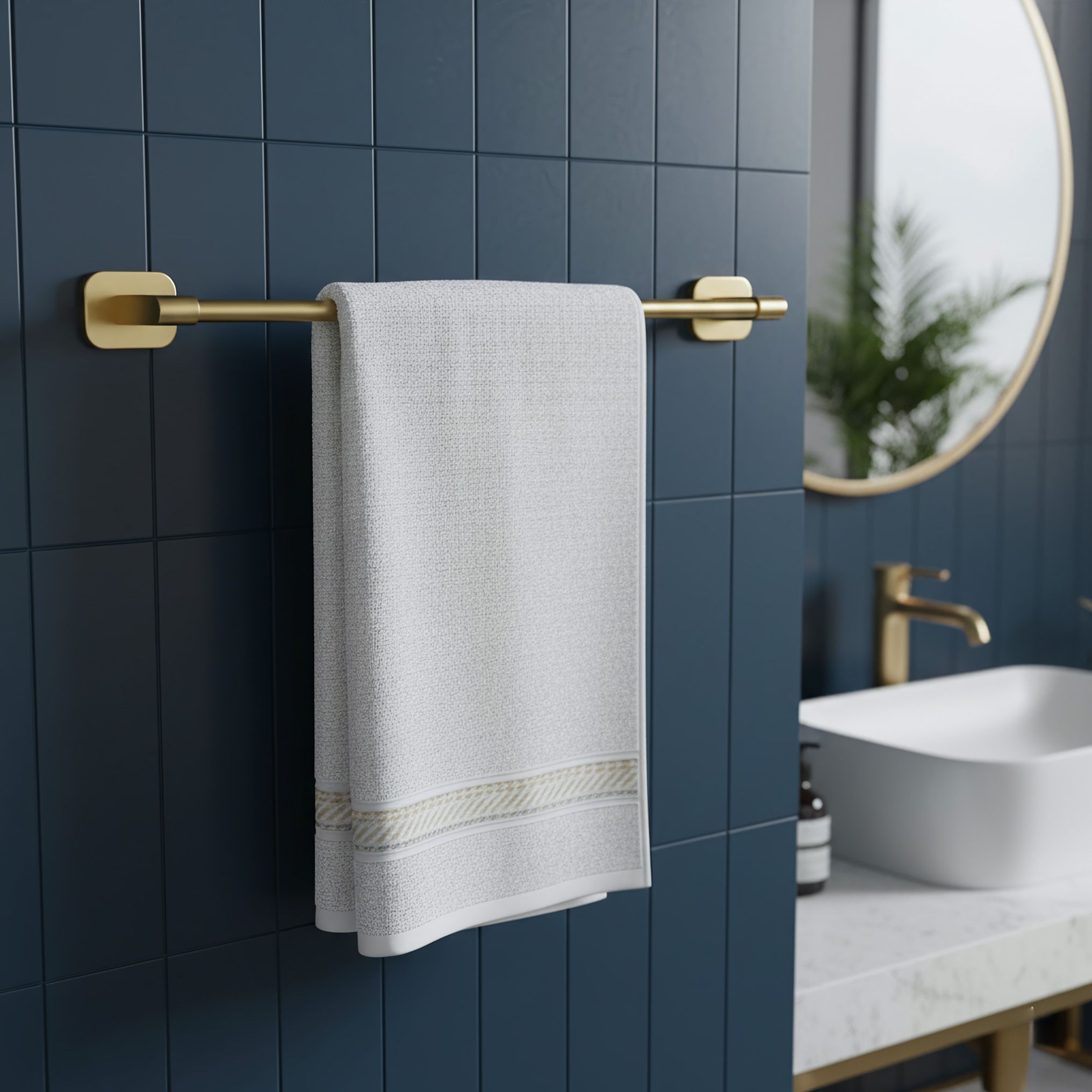 Rea Nico, kúpeľňový vešiak 64 cm, zlatá matná, REA-88017