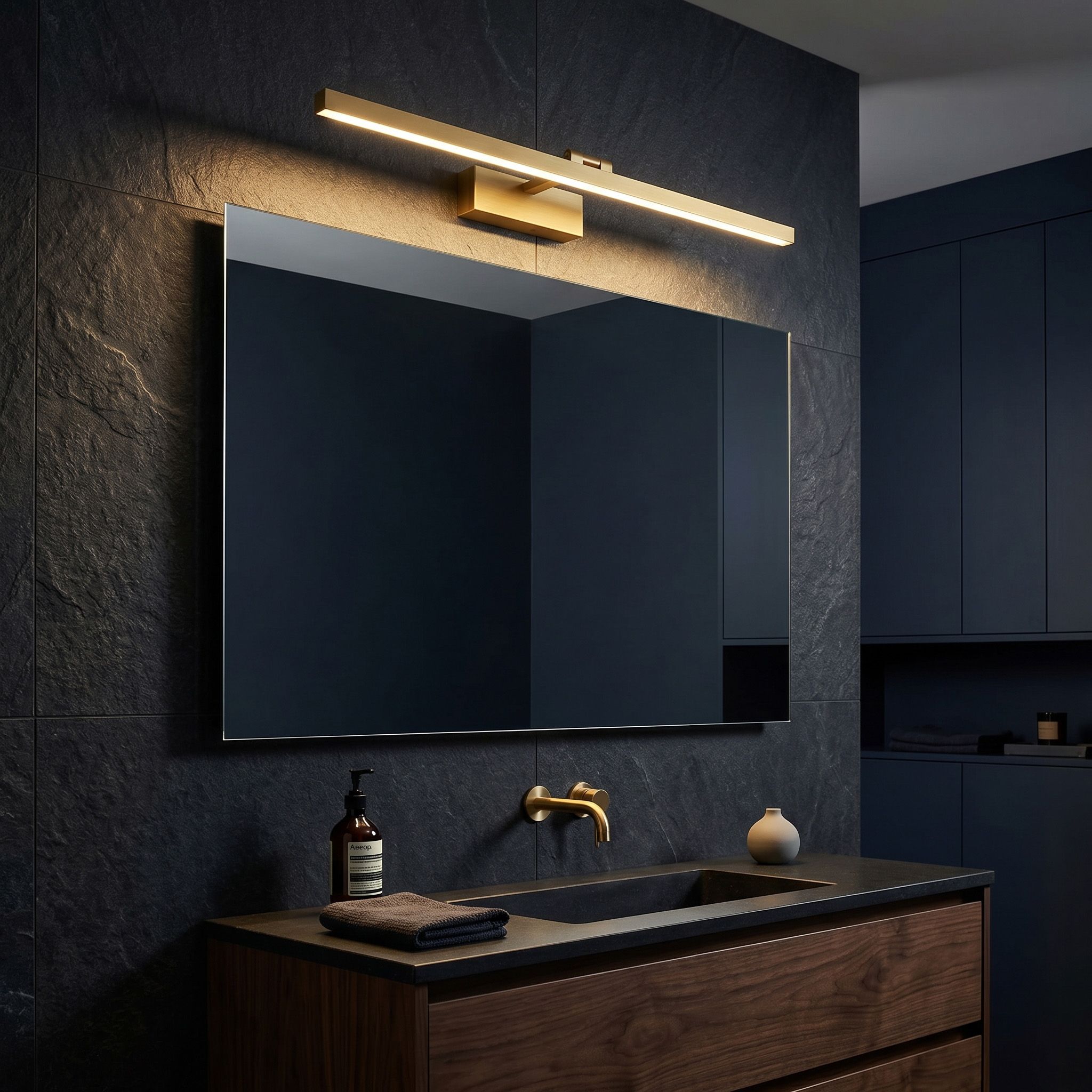 Toolight, LED kúpeľňové svietidlo 80 cm, 13W, 4000K, 1000lm, zlatá matná, OSW-66021