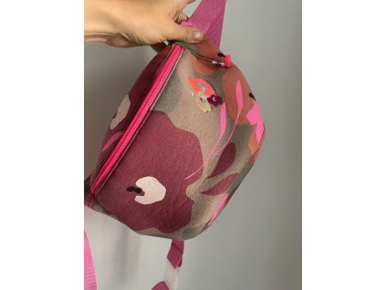 Ledvinka PUGET/výšivka