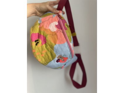 Ledvinka PUGET/výšivka