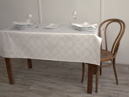 Tablecloth Odaska targets white