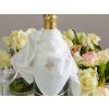 71100479 svatebni ubrousek amor bila 1