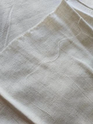 🌞 Léto se kvapem blíží a my pro tebe máme něco opravdu speciálního! Luxusní metráž: 70 % bambus a 30 % len v keprové...