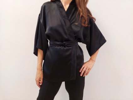 HEDVÁBNÉ KIMONO s páskem