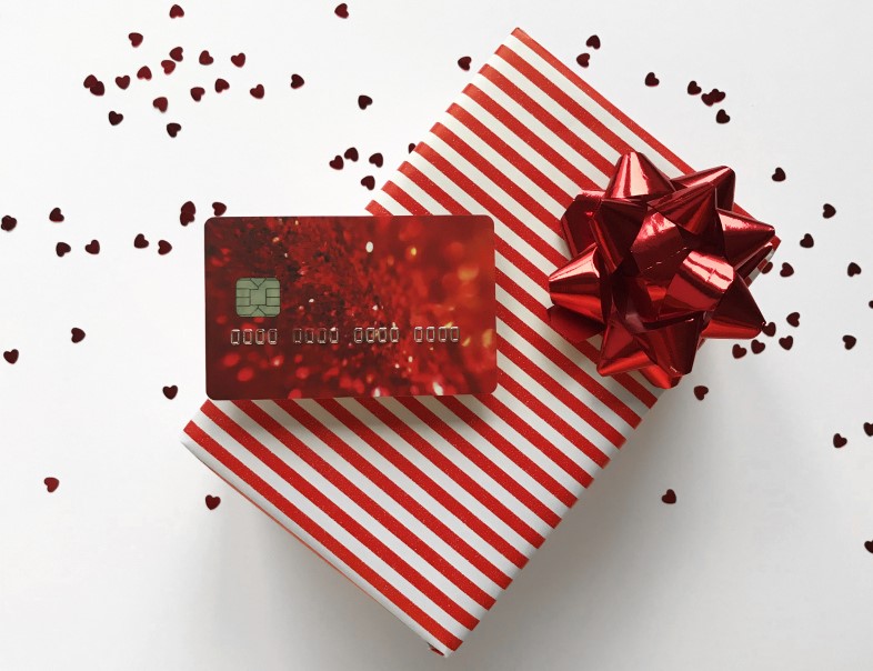 Jak darovat peníze? Vtipné dárky z bankovek