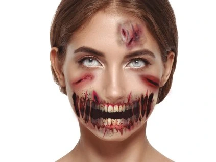 Tetovanie na tvár - Rany