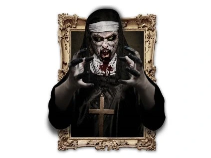 Dekorácia na stenu - Zombie mníška