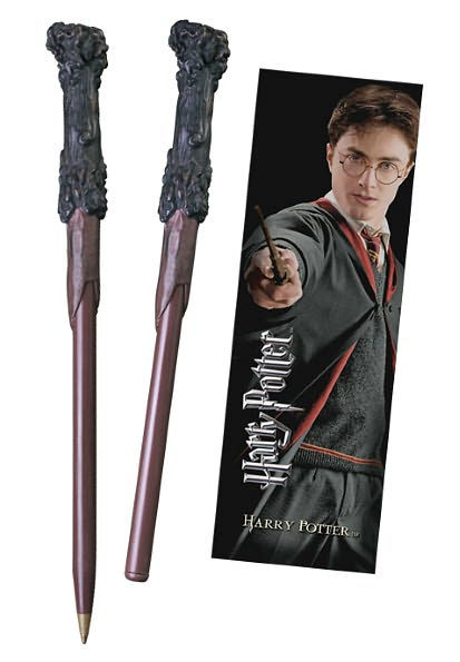 Pero ve tvaru hůlky a záložka Harryho Pottera
