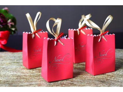 Drevené štipce - jednofarebné 24 ks