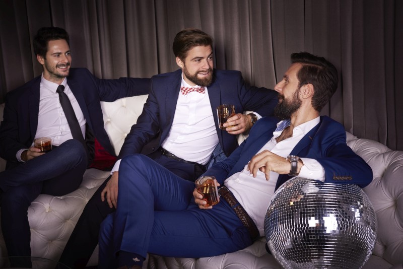 Petrecerea burlacilor pentru mire! Provocări & sfaturi