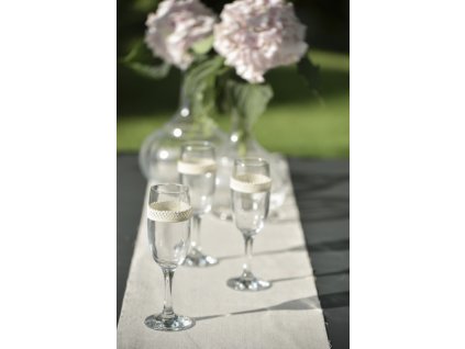 Enobarvni trakovi iz blaga