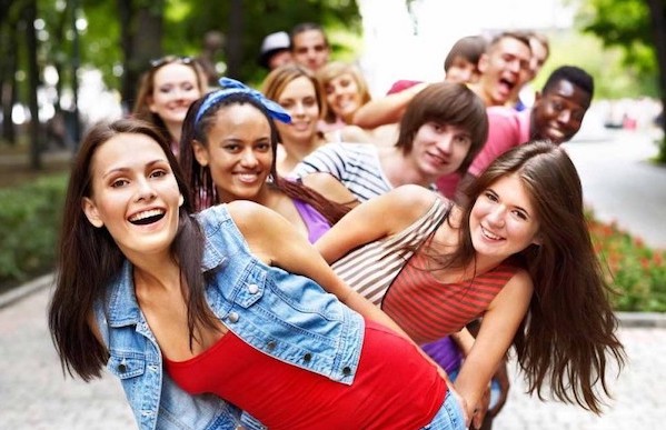 Zabavte teenagerov na párty I.