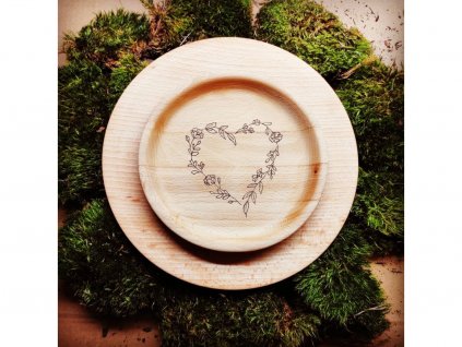 Dřevěný talířek malý - srdíčko