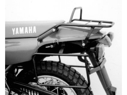 Kompletní sada nosičů (boční nosič kufrů a horní nosič kufrů z trubek) černá pro Yamaha XT 600 E/K (1990-1994)
