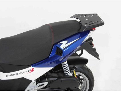 Nosič zavazadel pro univerzální horní kufry s černou plastovou adaptérovou deskou pro Peugeot Speedfight 3 (2009-2015)