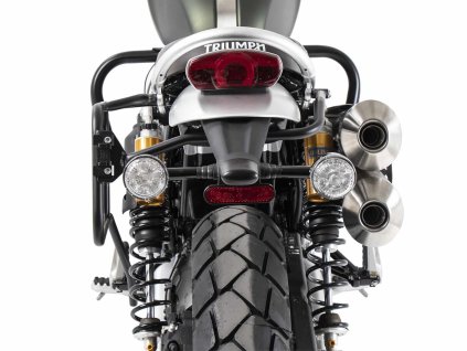 Boční nosič brašen přišroubovaný na jedné straně vlevo černý pro Triumph Scrambler 1200 XE (2019-2023)