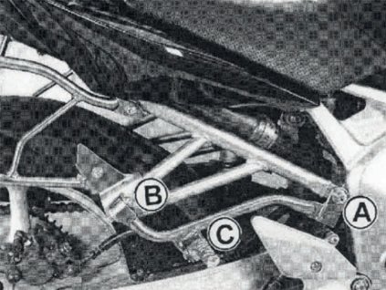 Sada pro snížení stupaček spolujezdce stříbrná pro Yamaha FZ6/Fazer (2004-2006)