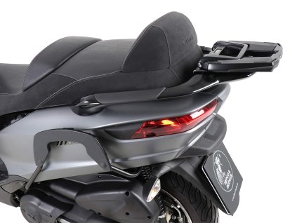 Horní nosič kufrů Easyrack pro kombinaci s originálním nosičem zavazadel černý pro Piaggio MP3 350 (2018-2022)