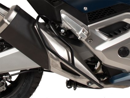 hránič zadního tlumiče výfuku černý pro Honda Forza 750 (2021-)