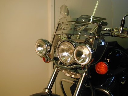 Sada přídavných světlometů Twinlight (dálková světla) včetně držáku a kabelu pro model s chromovaným diskem pro Honda VT 750 Shadow (2008-)