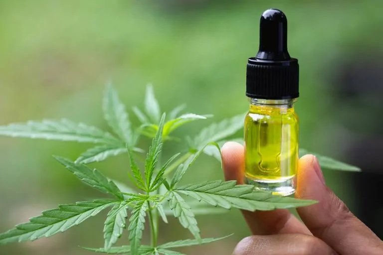 CBD-olej-do-záhlaví